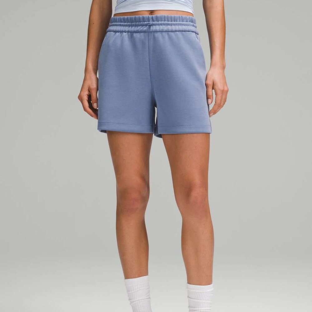 Softstreme High-Rise Short 4" — Oasis Blue